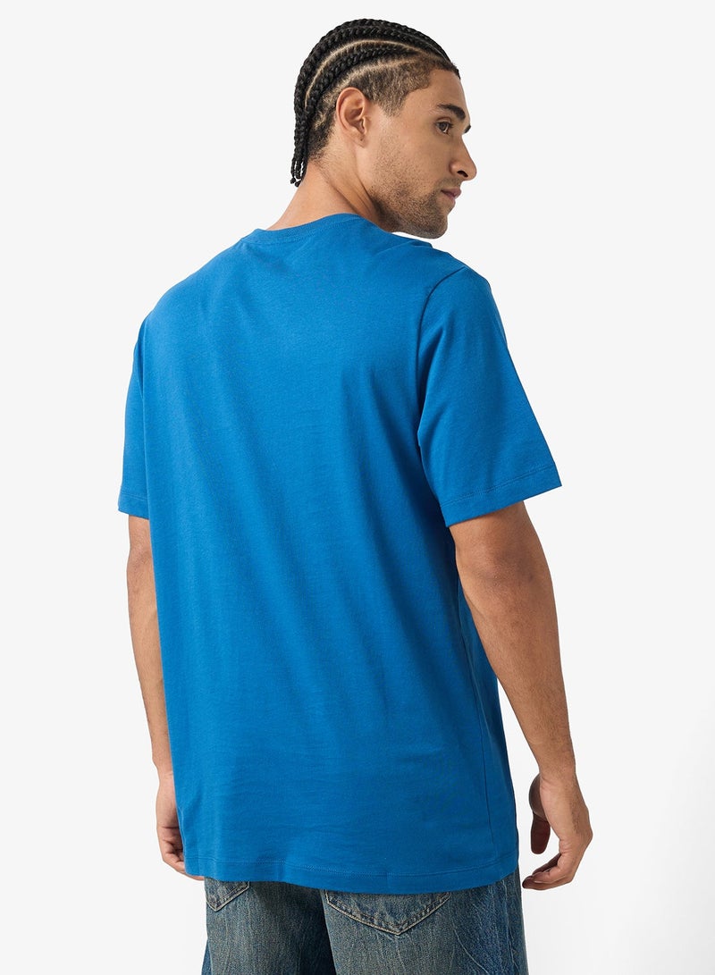 Nike Nsw Standard Blur Futura T-Shirt - Image 3